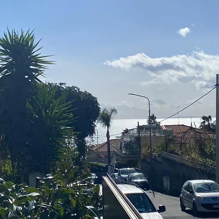 Sara Casa Acitrezza Appartement