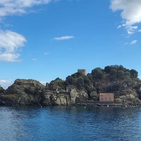 아파트 Sara Casa Acitrezza *